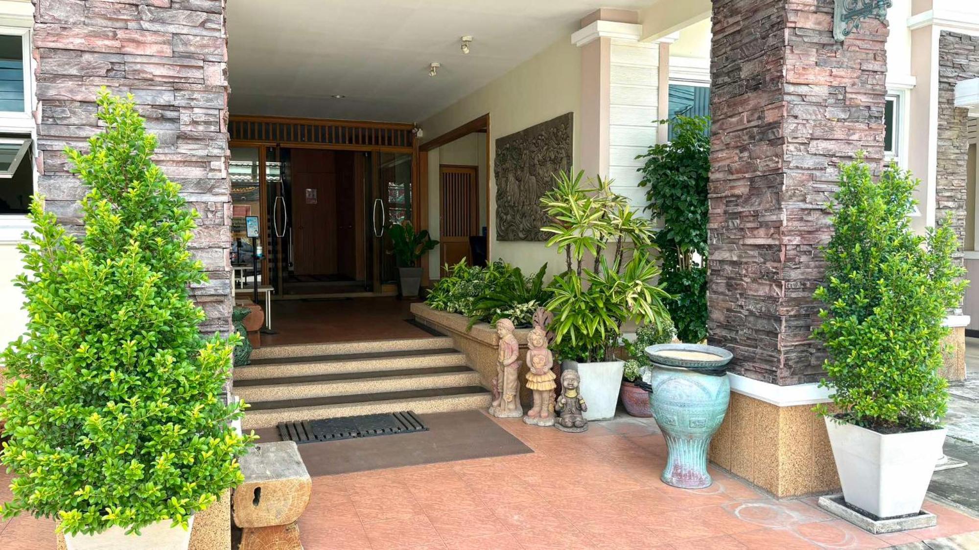 Fortune Surin Hotel Buitenkant foto