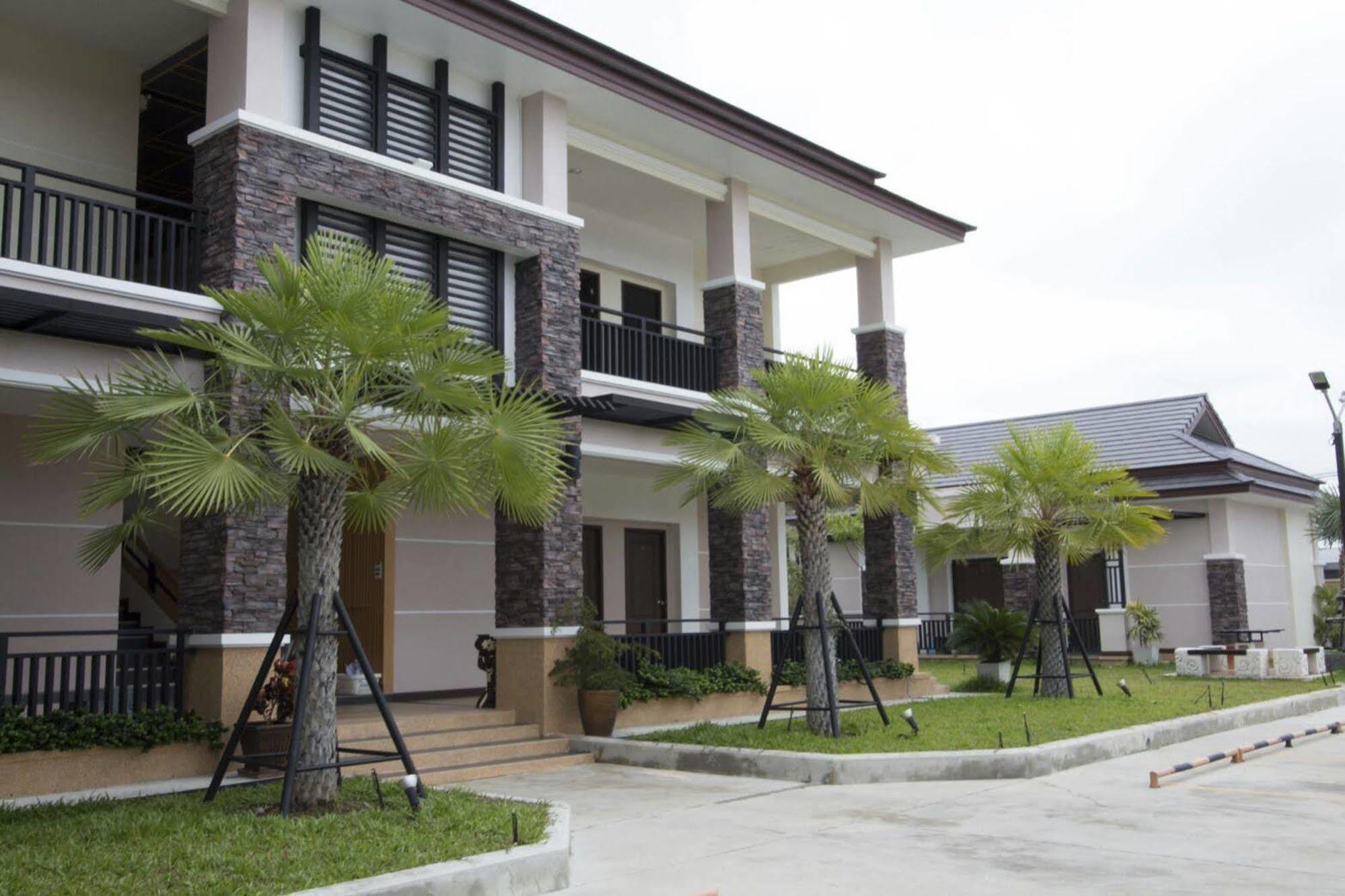 Fortune Surin Hotel Buitenkant foto