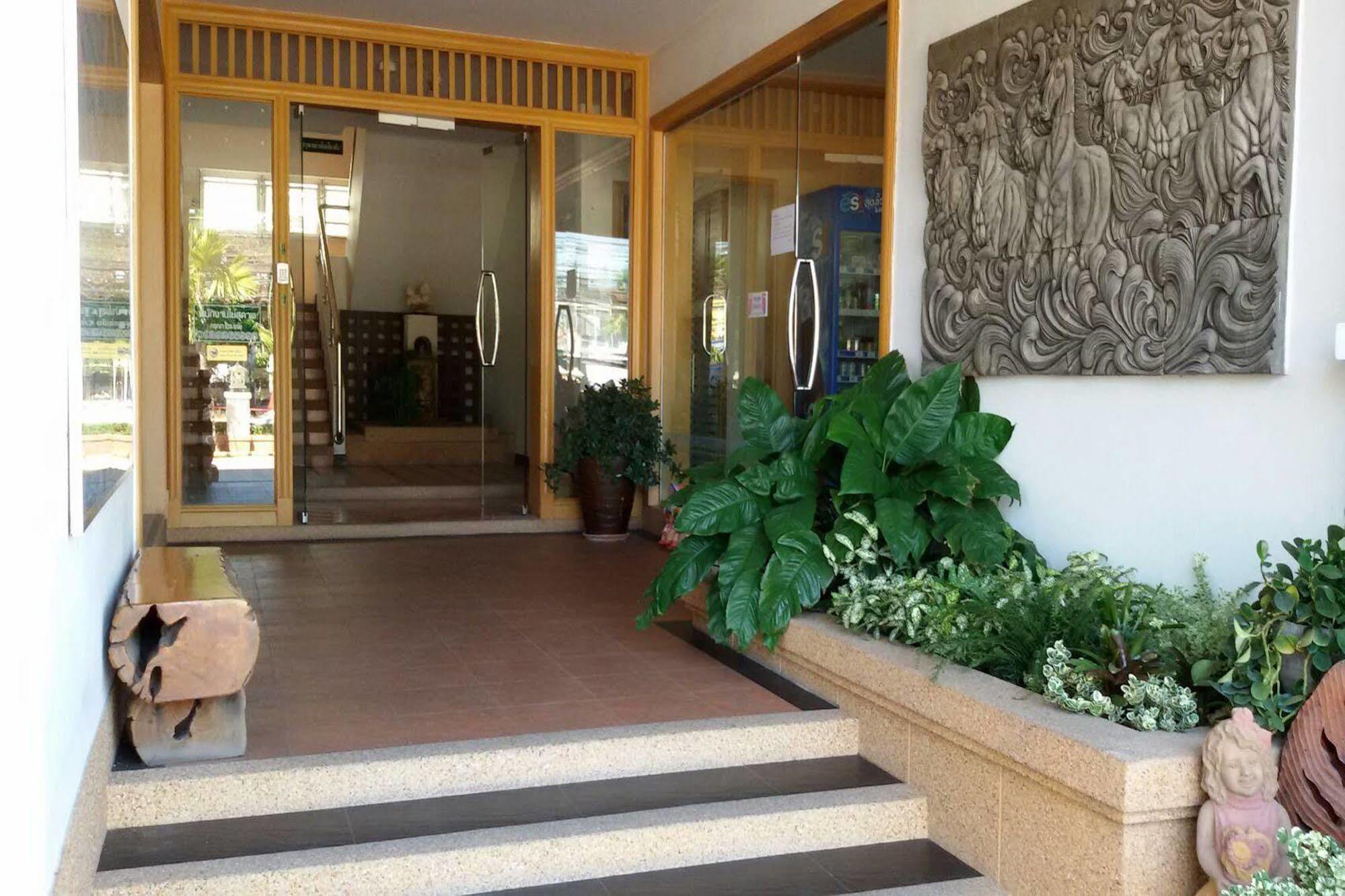 Fortune Surin Hotel Buitenkant foto