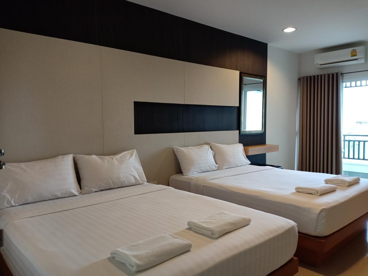 Fortune Surin Hotel Buitenkant foto
