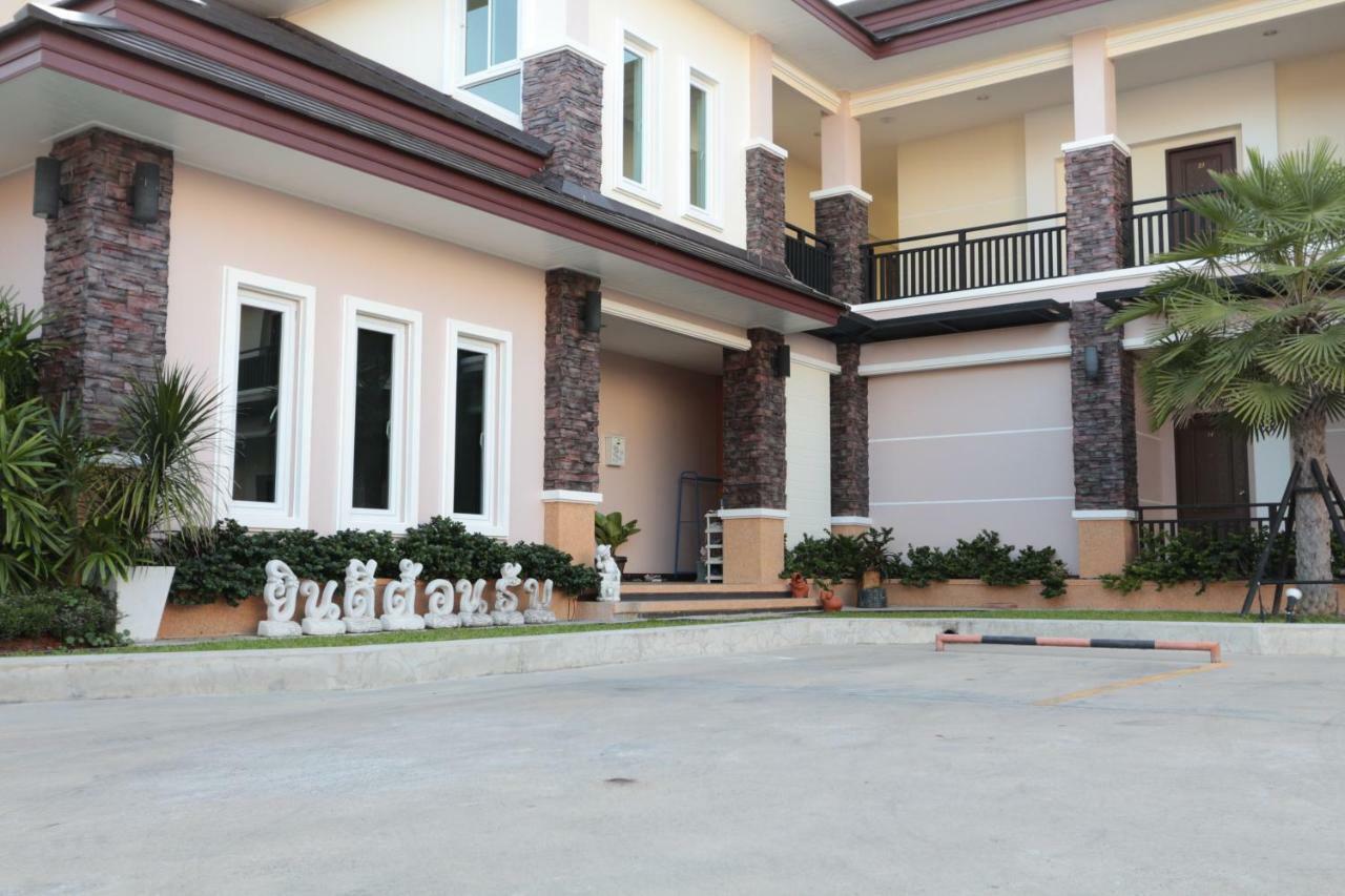 Fortune Surin Hotel Buitenkant foto